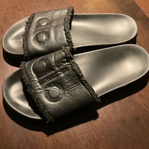 ALO Yoga The IT Slide Black - Picture 2 of 8